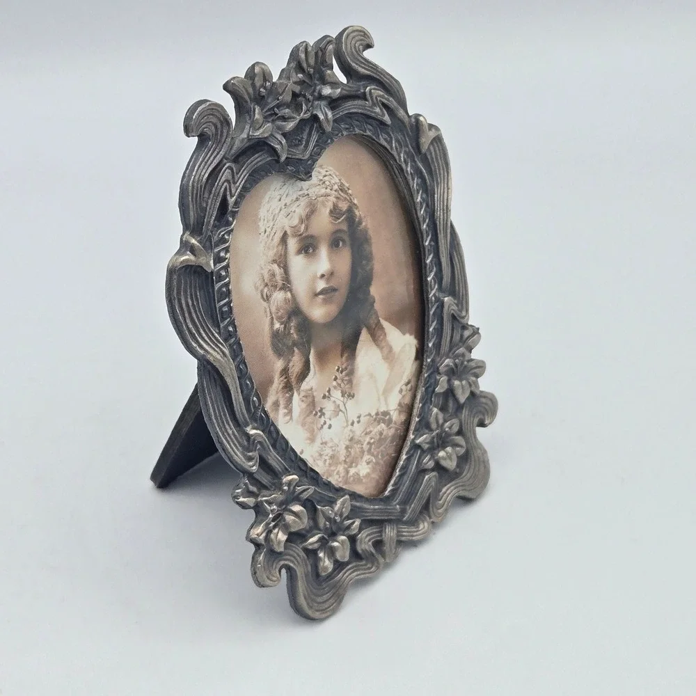 Pewter Heart Picture Frame Art‎ Nouveau Small 4.25x3.25 Table Top Mother's Day